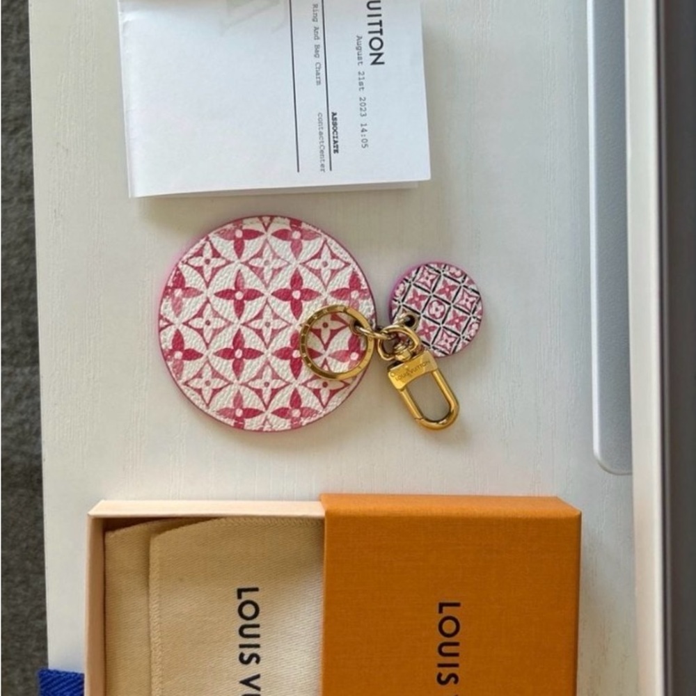 Louis Vuitton Pink & White Monogram Round Key Charm with Gold Hardware